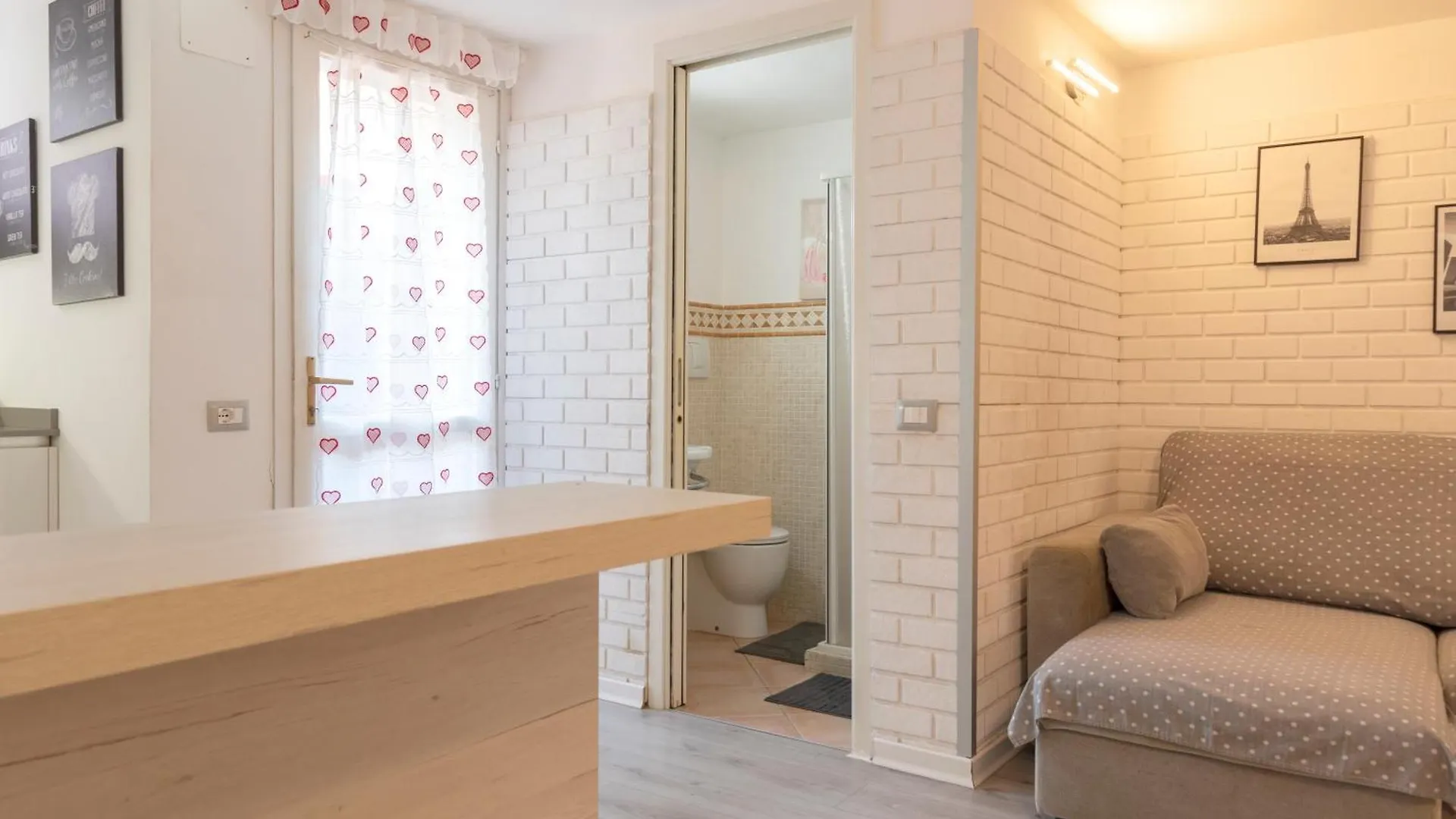 Casa In Campagna Toscana - Privacy - Free Fast Wifi - Free Netflix - Free Parking SantʼAntonio 0*,